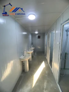 شكل الكرفان الحمام من الداخل