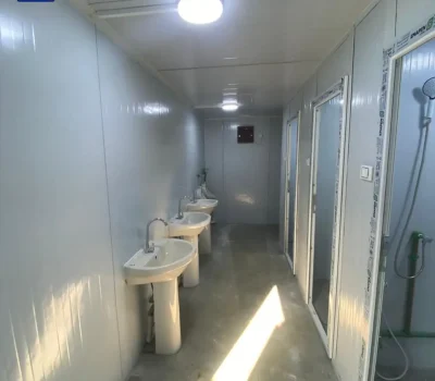 شكل الكرفان الحمام من الداخل